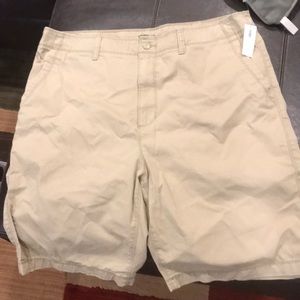 Old navy kakhi shorts